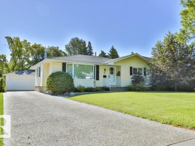 House for sale in Sherwood Park, Alberta
