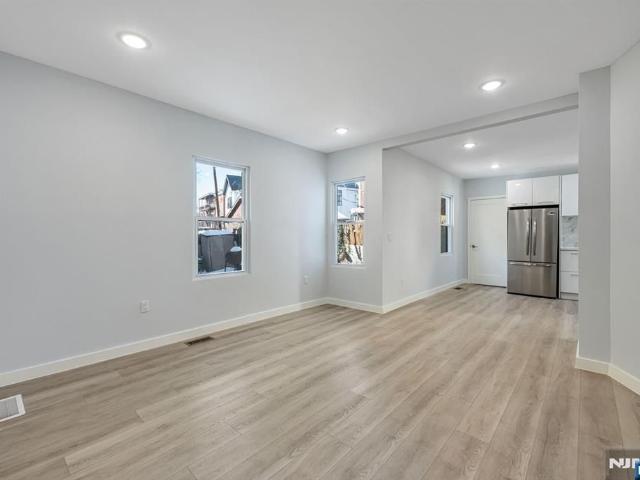 Duplex for sale in Montclair, New Jersey