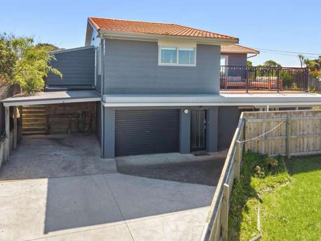 House for sale in Ōtaki Beach, Kāpiti Coast District