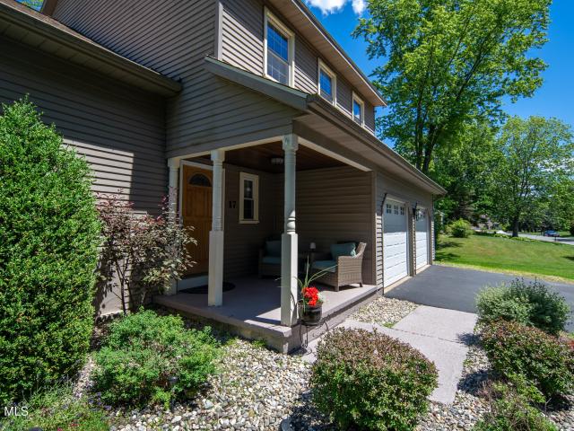House for sale in Saratoga, New York