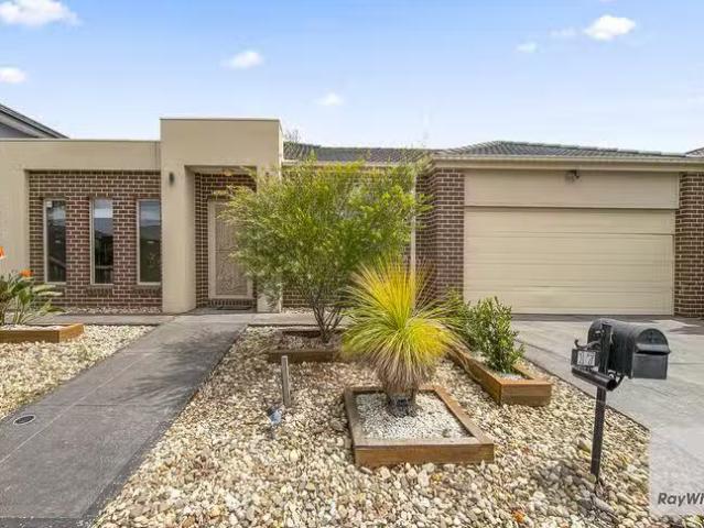 House for rent in Deer Park, Victoria