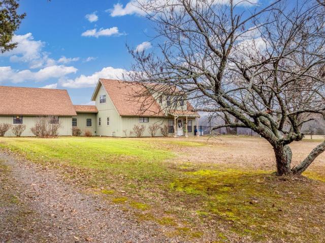 House for sale in Ark