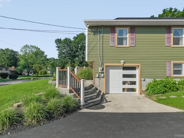 House for sale in City of Poughkeepsie, Dutchess County