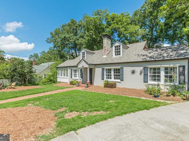 House for sale in Newnan, Georgia