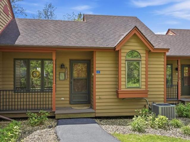 Townhouse for sale in Galena, Illinois