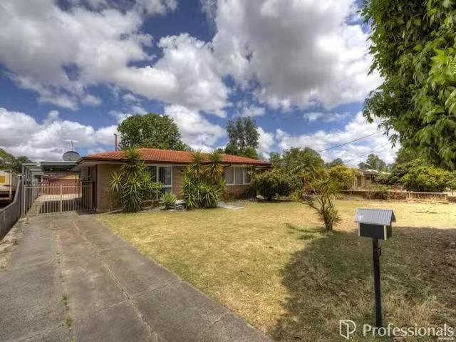House for rent in Perth, Hasluck