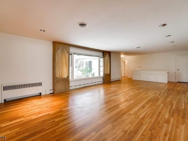 Property for rent in Livingston, New Jersey