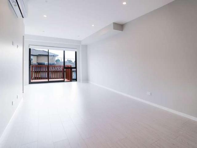 Townhouse for sale in New Lynn
