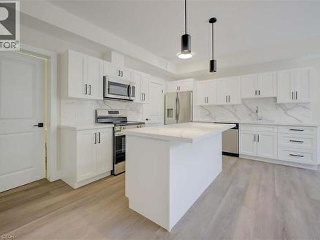 Condo for sale in Cedar Hill, Kitchener