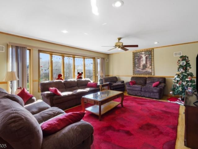 House for sale in Hudson, New Jersey