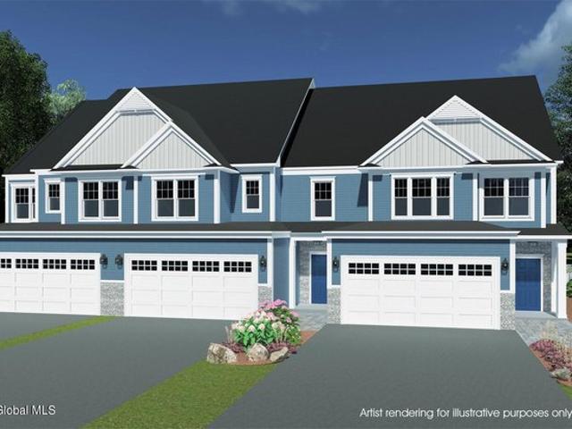 Townhouse for sale in Colonie, New York