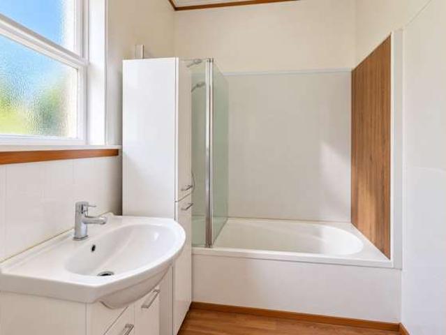 House for rent in Khandallah, Wellington