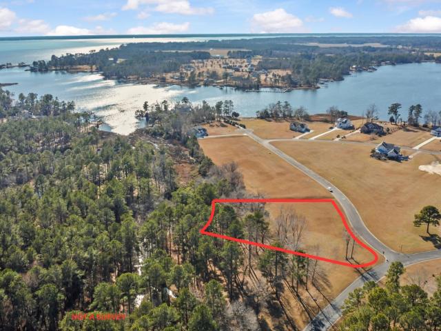 Land for sale in Oriental, North Carolina