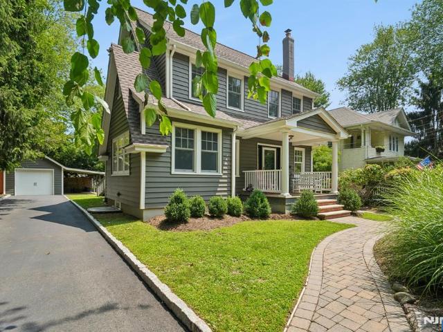 House for sale in Harrington Park, New Jersey