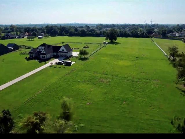 Land for sale in Westwego, Louisiana