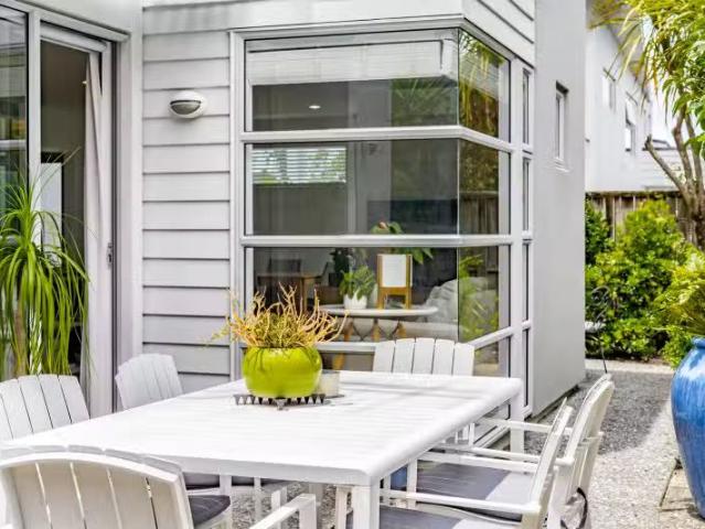 House for sale in Auckland, Oroua County