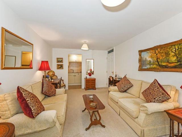 Apartment for rent in Chichester, Littlecote