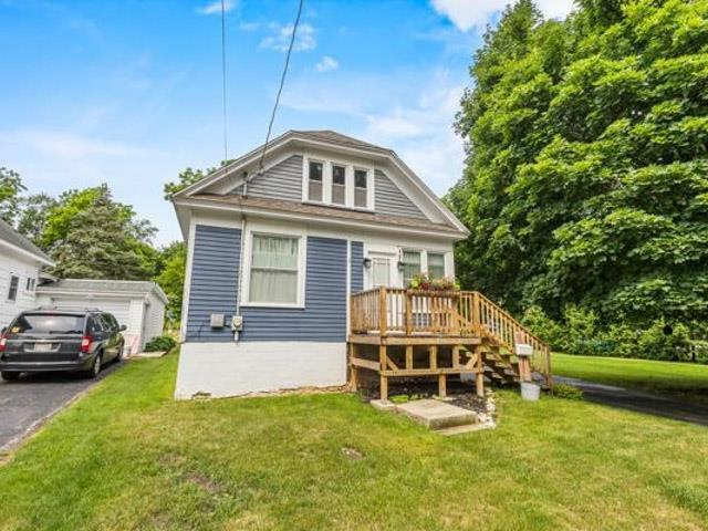 House for sale in Sturgeon Bay, Wisconsin