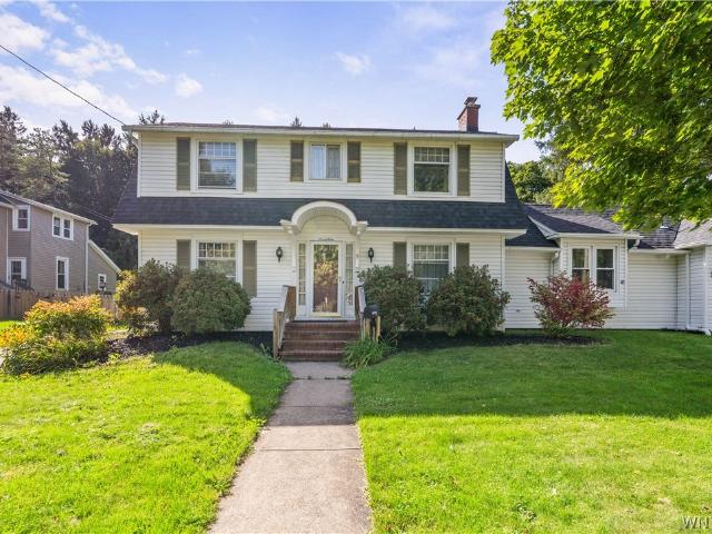 House for sale in Silver Springs, New York