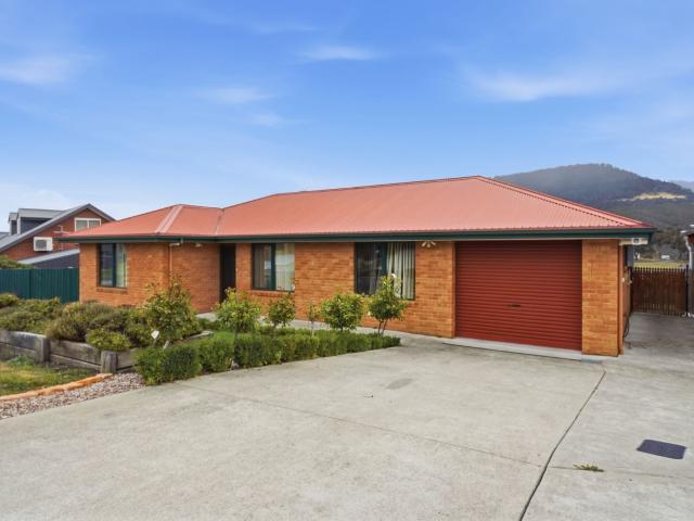 House for rent in New Norfolk, Tasmania