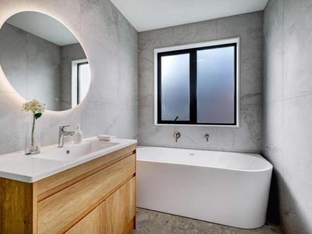 House for sale in Paremoremo