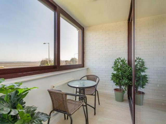Apartment to rent in Bluebell, North Tipperary