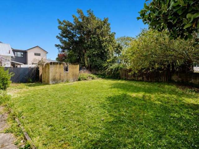 House for sale in Frankton, Hamilton City