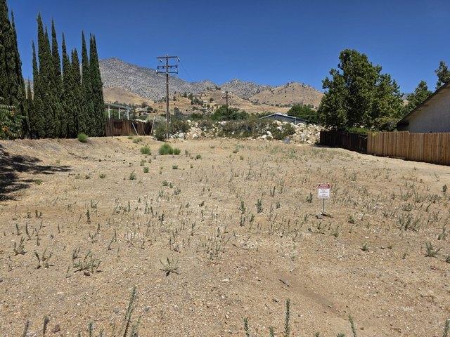Land for sale in Wofford Heights, California