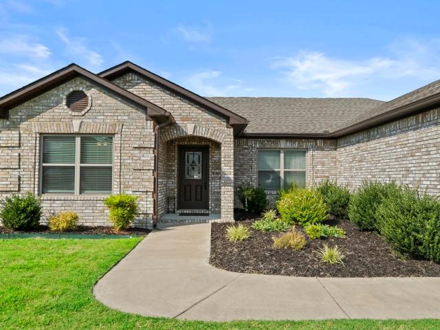 House for sale in Ark