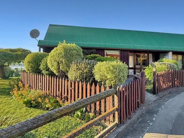 Apartment for rent in Lyttelton, Banks Peninsula Community