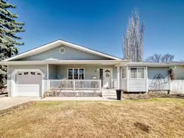 House for sale in Saint Albert, Alberta