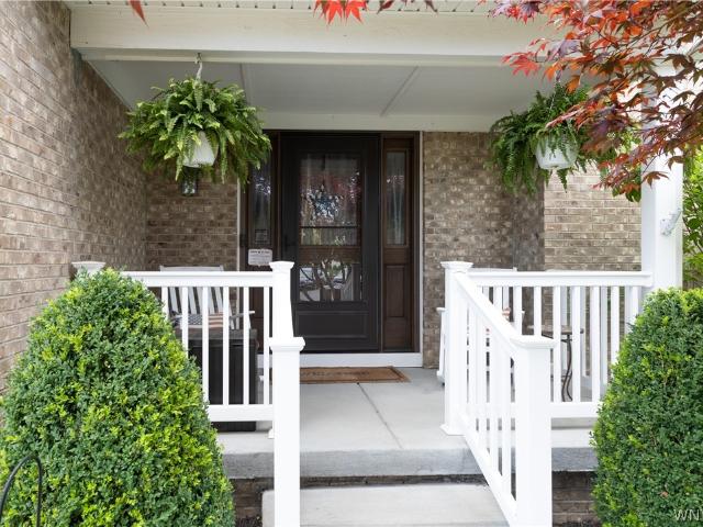 House for sale in Bowmansville, New York