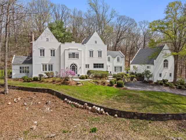 House for sale in Pound Ridge, New York