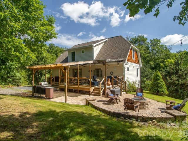 House for sale in Candler, North Carolina