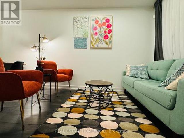 Townhouse for sale in Woburn, Ontario