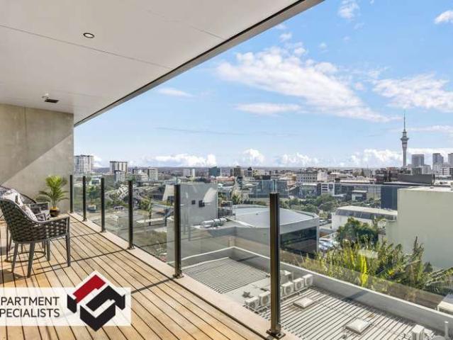 Apartment for sale in Auckland, Oroua County