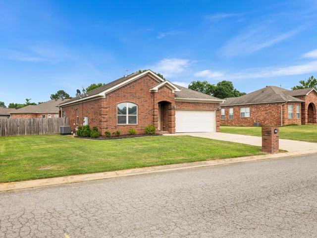 House for sale in Ark
