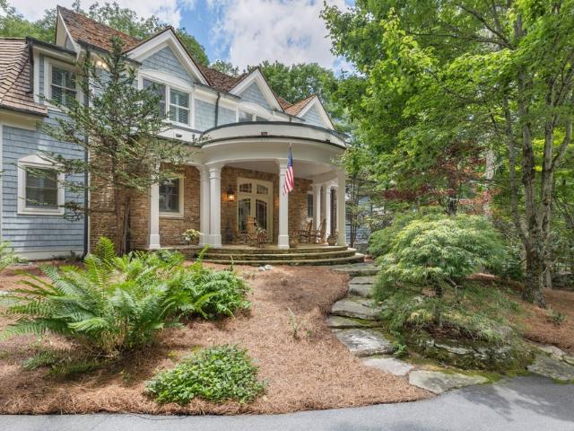House for sale in Highlands, North Carolina