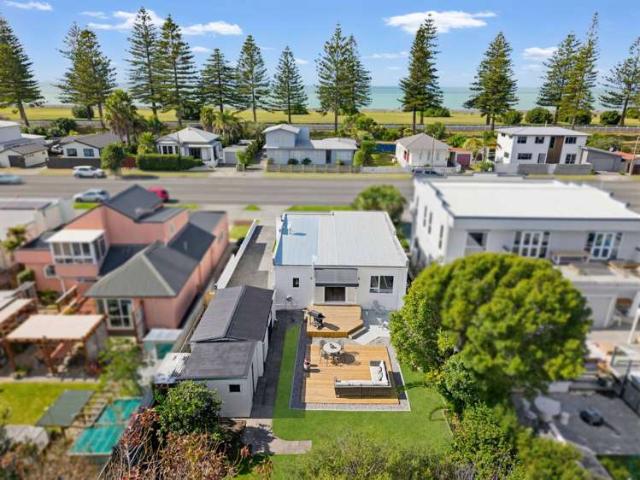 House for sale in Napier