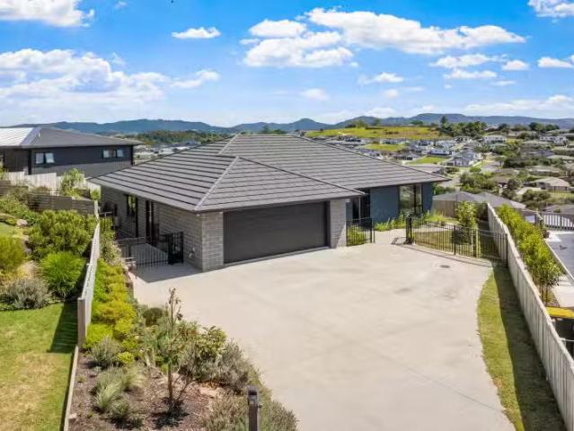 House for sale in Kawau Island, Oroua County