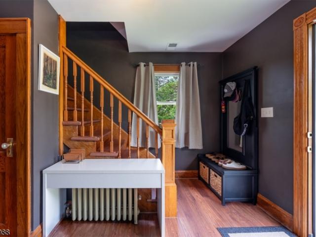 House for sale in Springfield, New Jersey