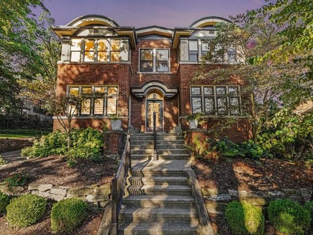 Condo for sale in Grand Rapids, Michigan