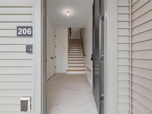 Condo for sale in Rockland, New York