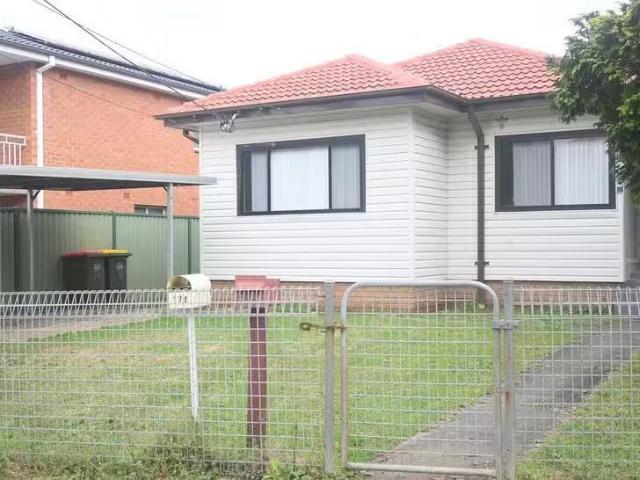 House for rent in Canley Vale