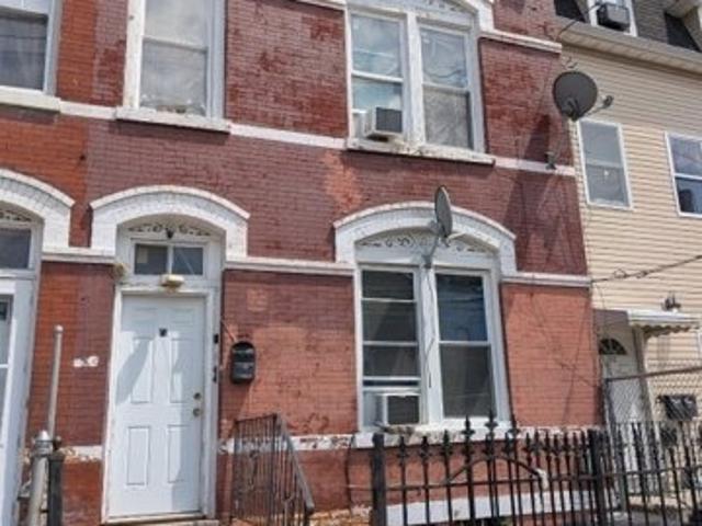 House for sale in Newark, New Jersey