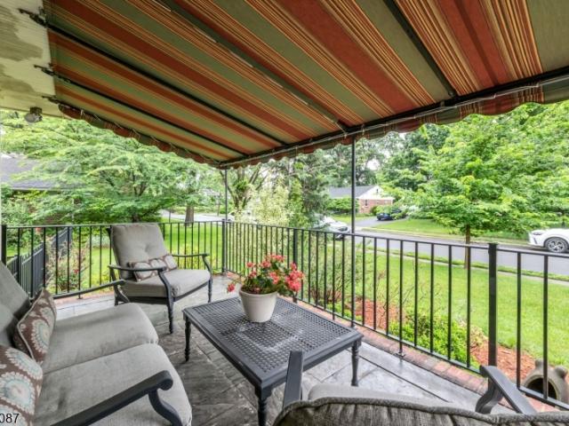 House for sale in Glen Rock
