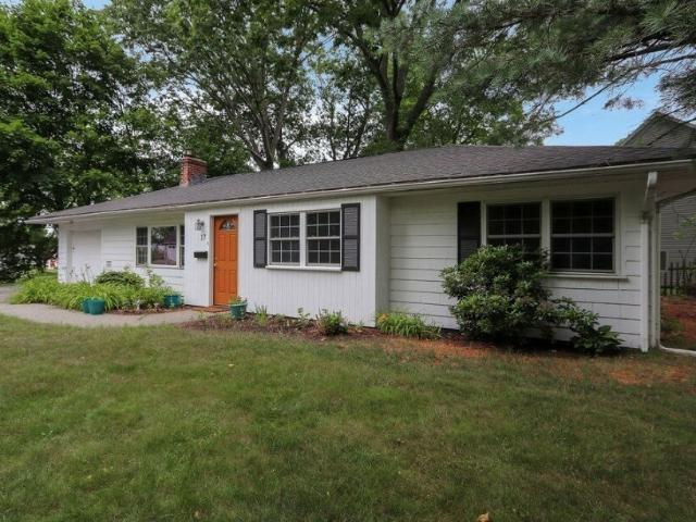 House for rent in Natick