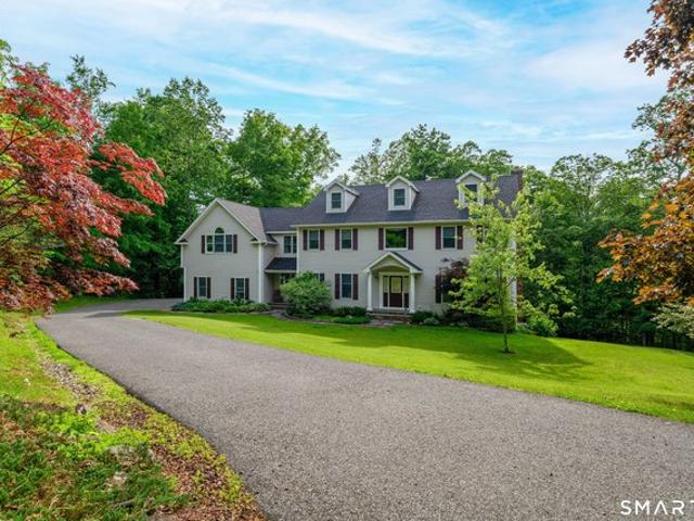 House for sale in New Fairfield, Connecticut