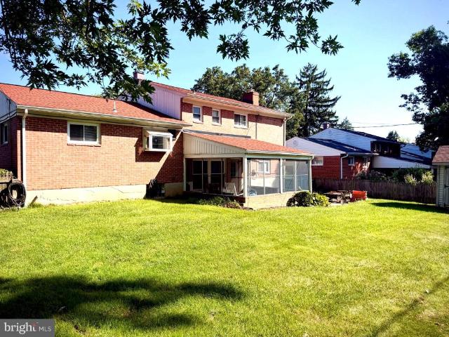House for sale in York Manor, Towson