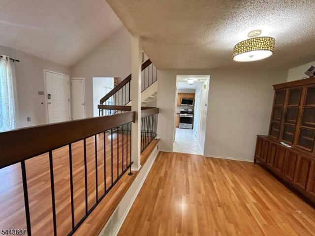 Townhouse for sale in Edison, New Jersey